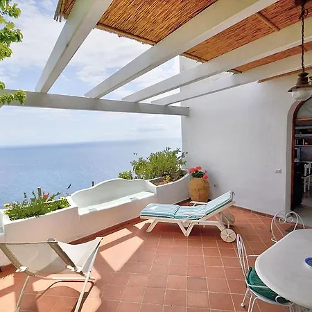 Sleeps 5 Pool Air Con Wifi *